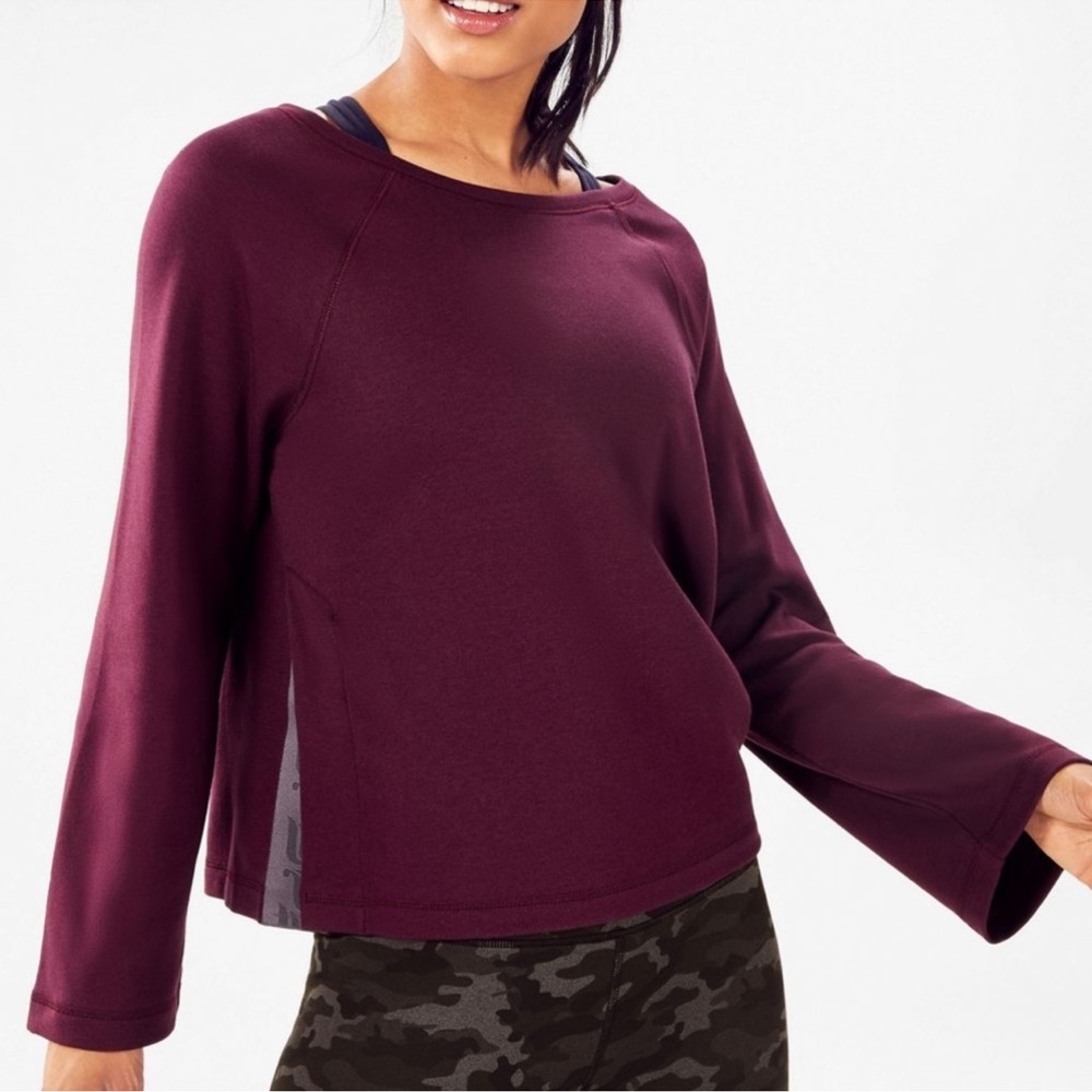Fabletics Isabel Bell Sleeve Cropped Top Plum S